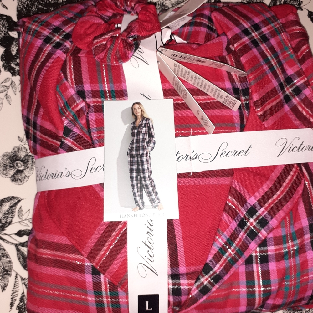 NWT Victorias Secret pj set